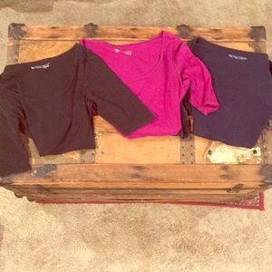 VS Tee Shop 3 tops for $8